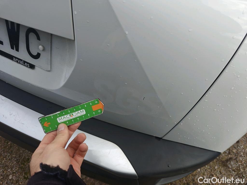  Peugeot  2008 PEUGEOT  / 2019 / 5P / todoterreno Allure BlueHDI 81kW (110CV) #16