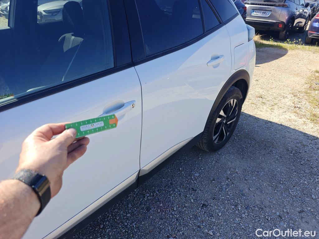  Peugeot  2008 PEUGEOT  / 2019 / 5P / todoterreno Allure BlueHDI 81kW (110CV) #3