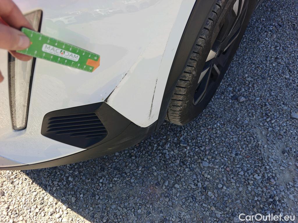  Peugeot  2008 PEUGEOT  / 2019 / 5P / todoterreno Allure BlueHDI 81kW (110CV) #15