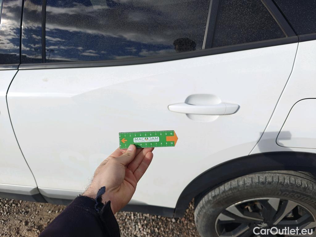  Peugeot  2008 PEUGEOT  / 2019 / 5P / todoterreno Allure BlueHDI 81kW (110CV) #22