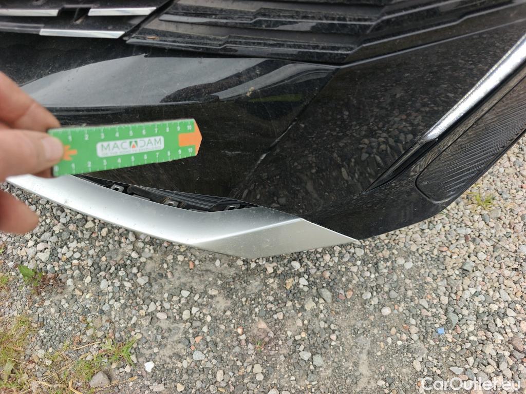  Peugeot  3008 PEUGEOT  / 2020 / 5P / todoterreno 1.5 BlueHDi 96kW (130CV) S&S Allure EAT8 #34