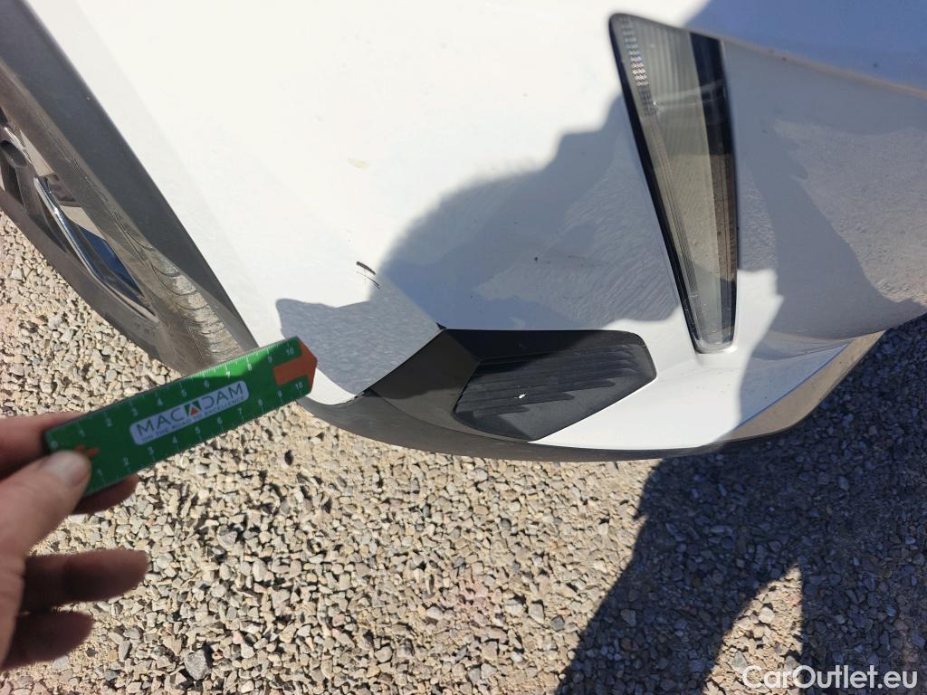  Peugeot  2008 PEUGEOT  / 2019 / 5P / todoterreno Allure BlueHDI 81kW (110CV) #12