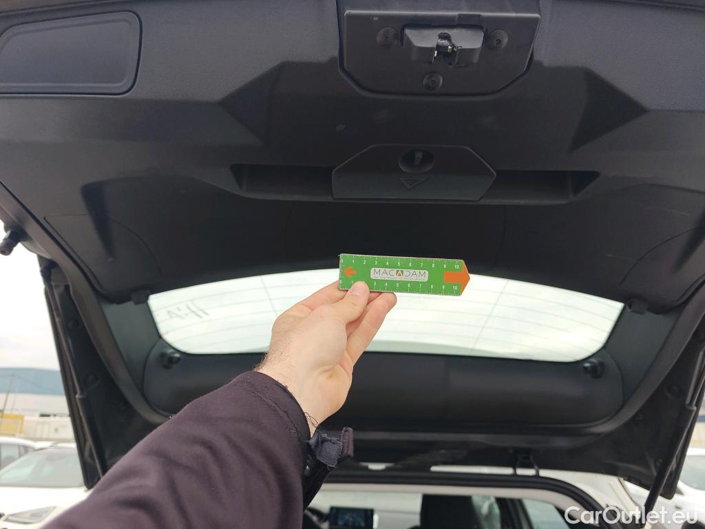  Peugeot  3008 PEUGEOT  / 2020 / 5P / todoterreno 1.5 BlueHDi 96kW (130CV) S&S Active Pack (AC4) #24