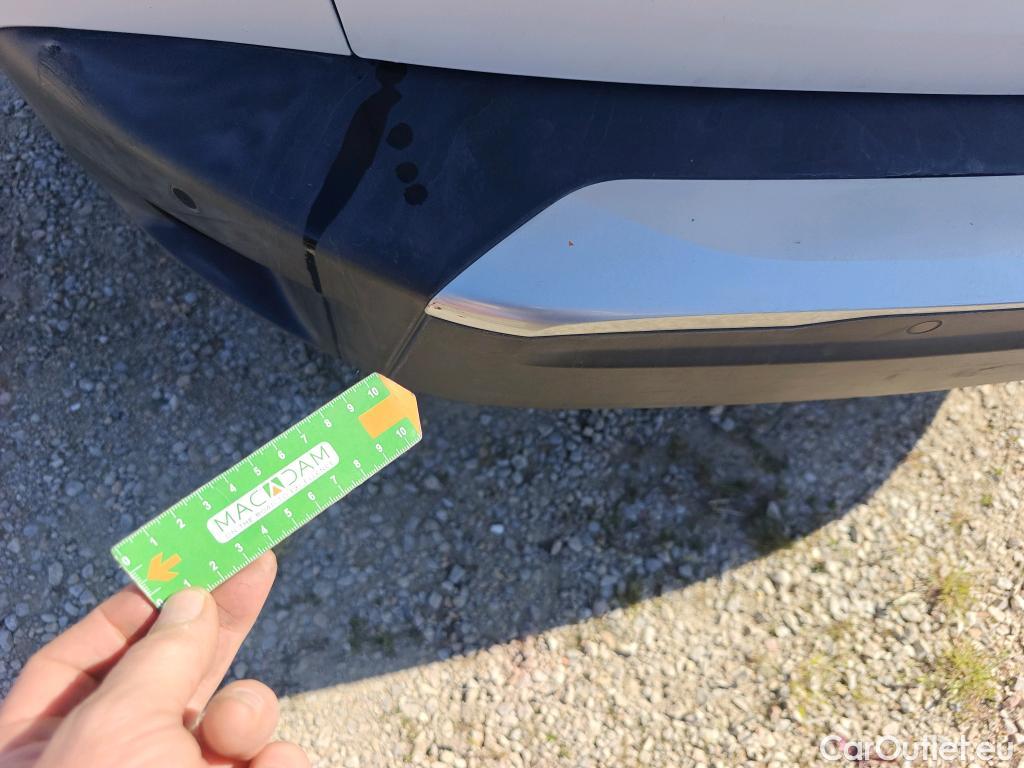  Peugeot  2008 PEUGEOT  / 2019 / 5P / todoterreno Allure BlueHDI 81kW (110CV) #21