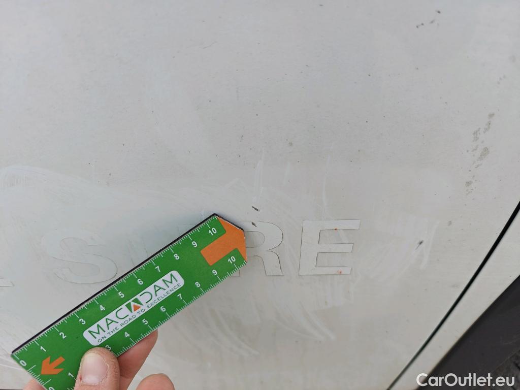  Peugeot  2008 PEUGEOT  / 2019 / 5P / todoterreno Allure BlueHDI 81kW (110CV) #22