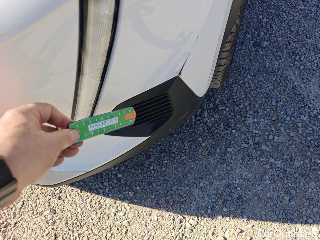  Peugeot  2008 PEUGEOT  / 2019 / 5P / todoterreno Allure BlueHDI 81kW (110CV) #28