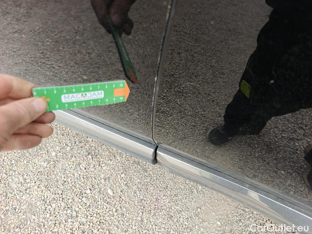  Peugeot  3008 PEUGEOT  / 2020 / 5P / todoterreno 1.5 BlueHDi 96kW (130CV) S&S Allure EAT8 #7