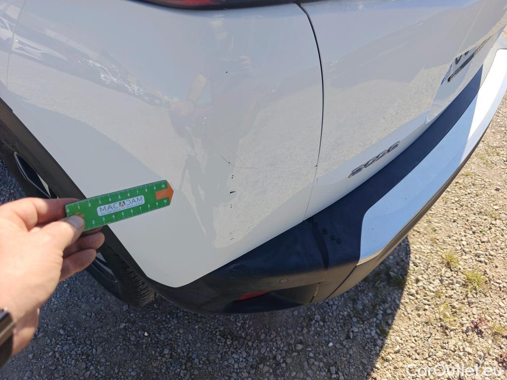  Peugeot  2008 PEUGEOT  / 2019 / 5P / todoterreno Allure BlueHDI 81kW (110CV) #16