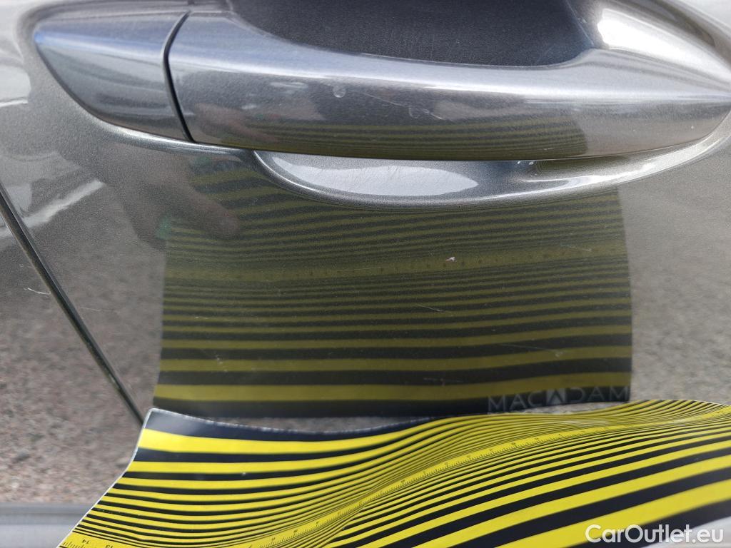  Peugeot  3008 PEUGEOT  / 2020 / 5P / todoterreno 1.5 BlueHDi 96kW (130CV) S&S Active Pack (AC3) #34