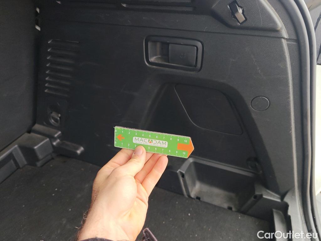  Peugeot  3008 PEUGEOT  / 2020 / 5P / todoterreno 1.5 BlueHDi 96kW (130CV) S&S Active Pack (AC4) #22