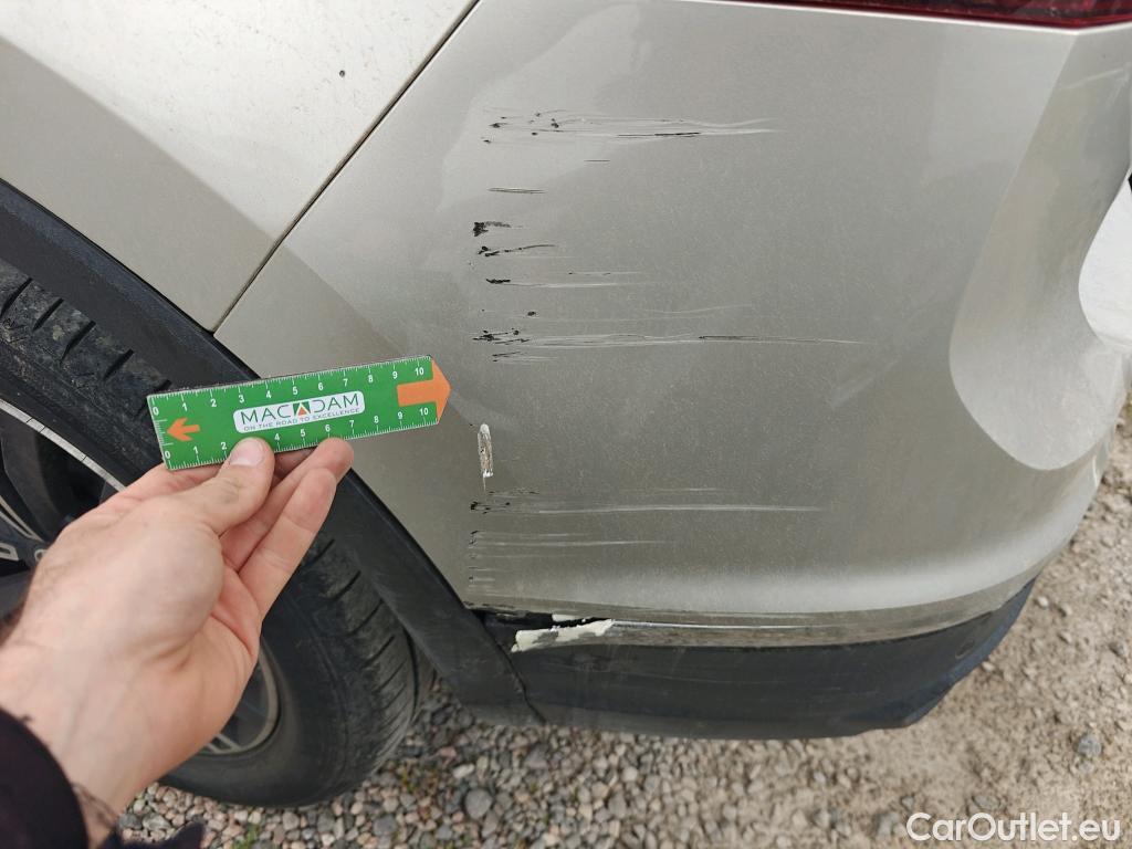  Volkswagen  Tiguan VOLKSWAGEN  / 2020 / 5P / todoterreno Life 1.5 TSI 110kW (150CV) DSG #15