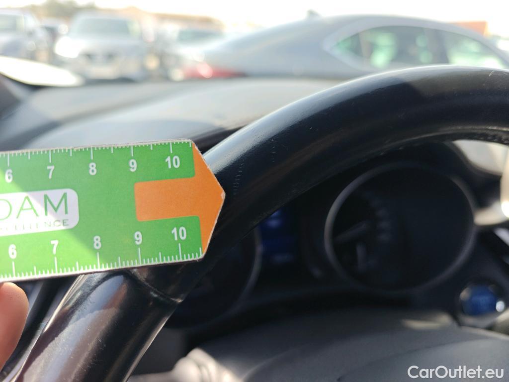  Toyota  C-HR TOYOTA  / 2016 / 5P / todoterreno 1.8 125H Advance (CX) #37