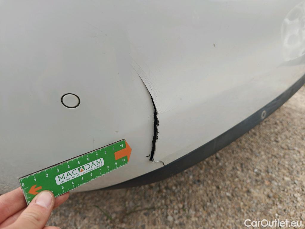  Peugeot  308 PEUGEOT  / 2017 / 5P / berlina con portón 5p Active Pack BlueHDi 130 S&S #11