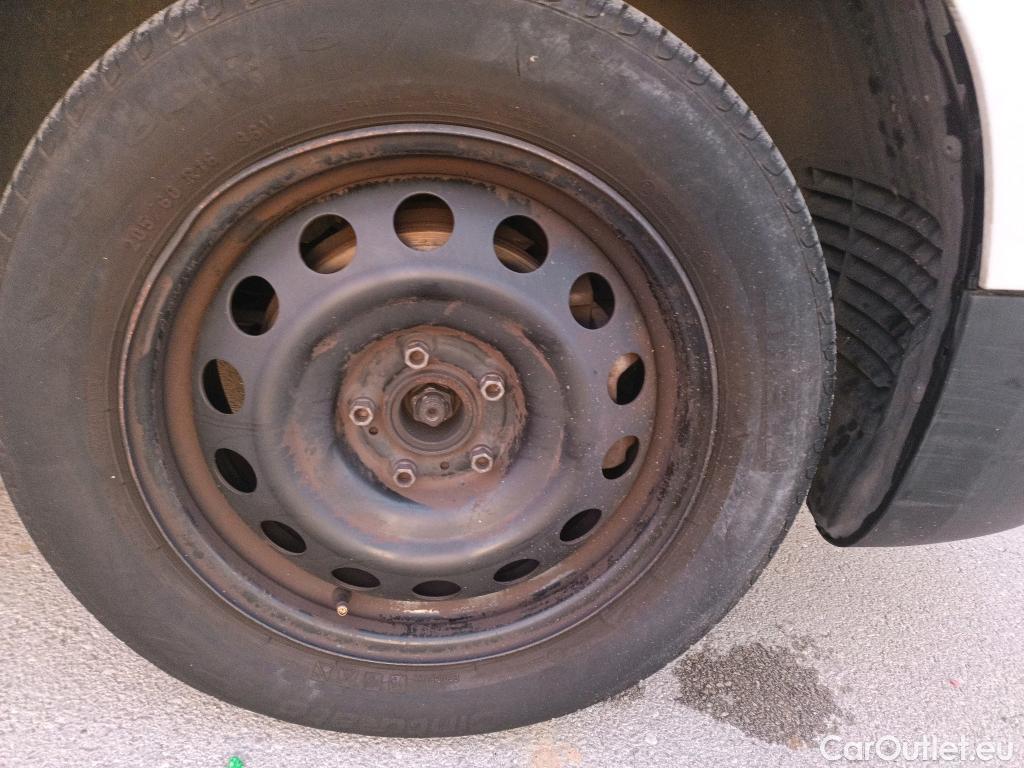  Citroen  Berlingo CITROEN  / 2018 / 5P / monovolumen compacto Talla M BlueHDi 100 S&S FEEL #42