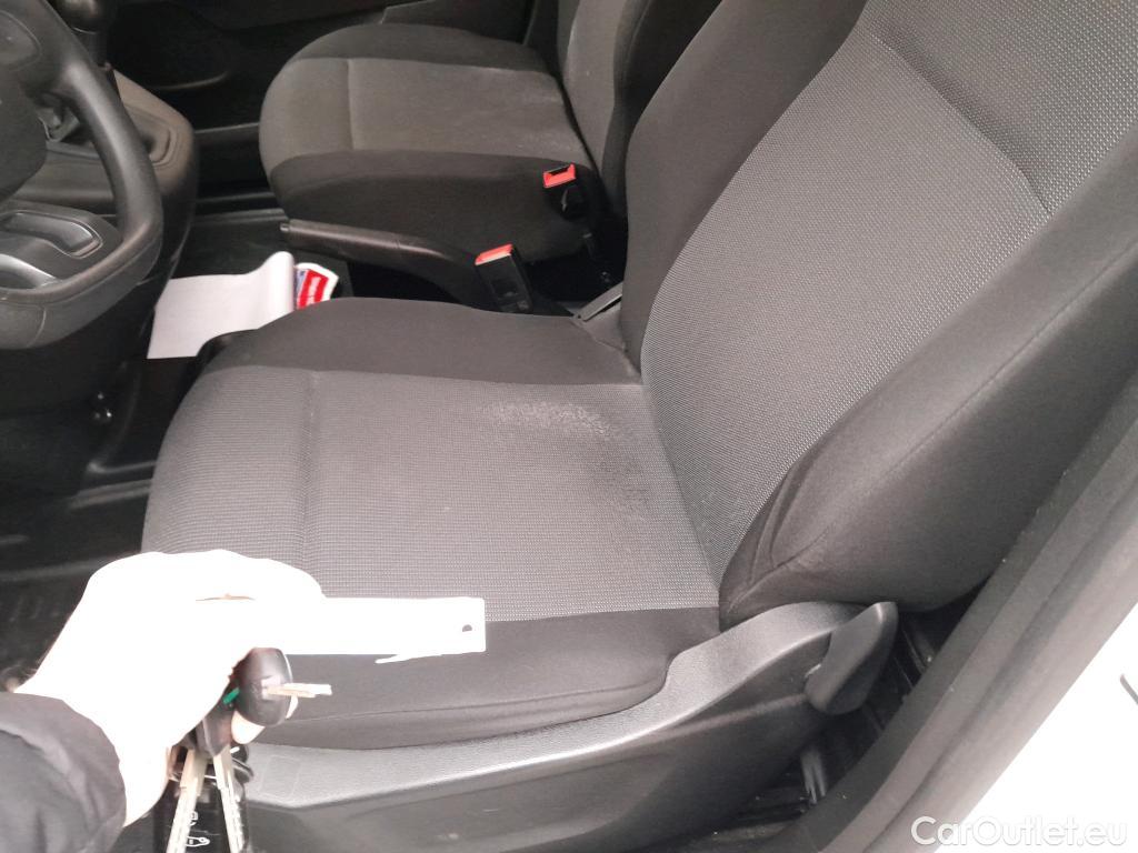  Citroen  Berlingo CITROEN  / 2018 / 3P / furgón derivado de turismo Talla M BlueHDi 100 CONTROL #30
