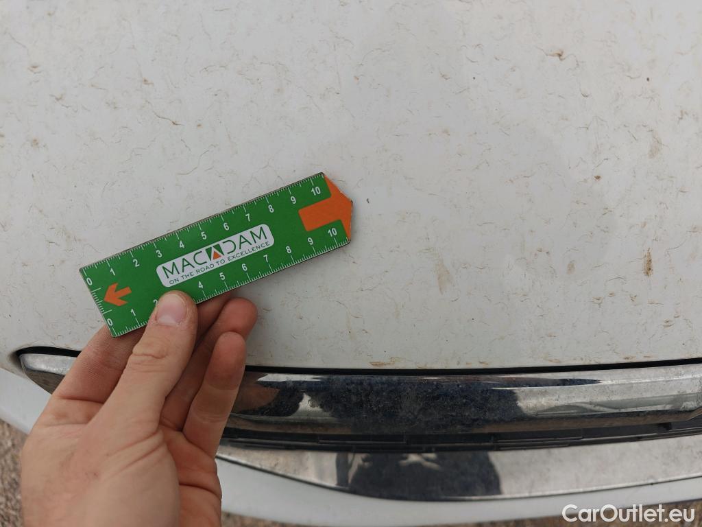  Peugeot  308 PEUGEOT  / 2017 / 5P / berlina con portón 5p Active Pack BlueHDi 130 S&S #42