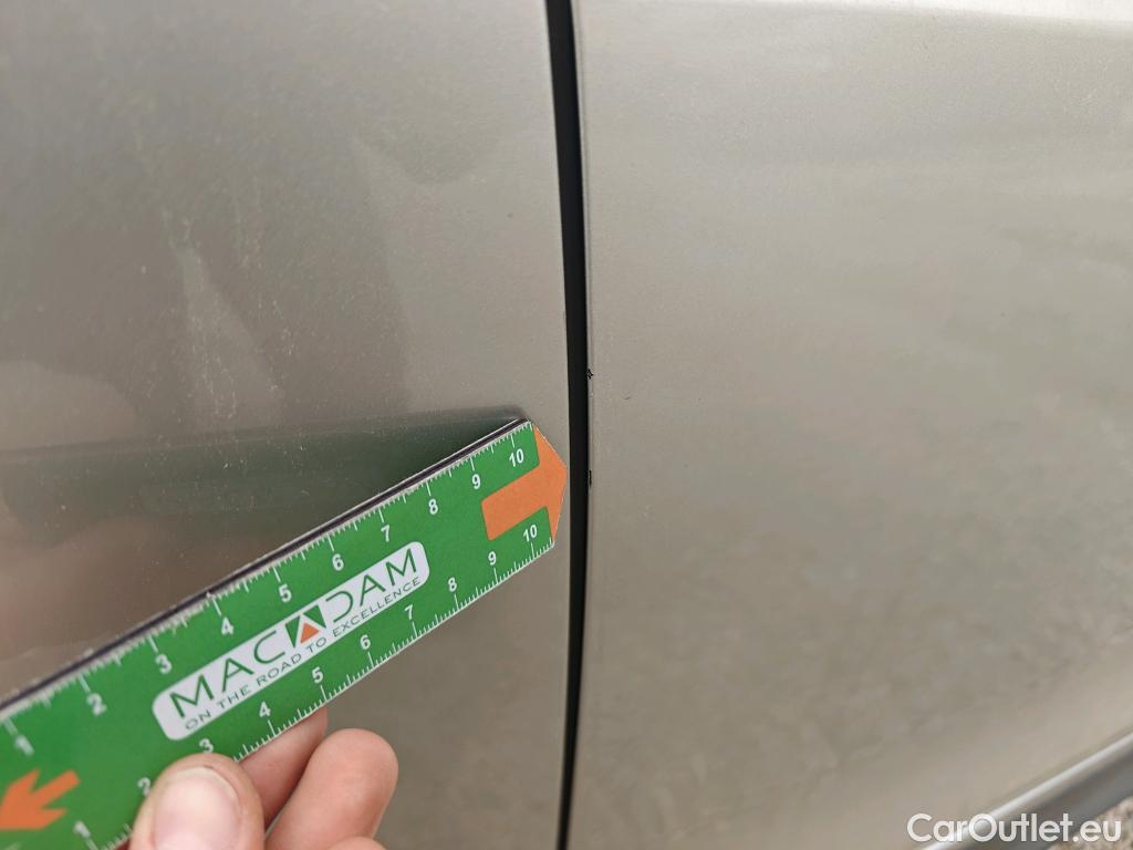  Volkswagen  Tiguan VOLKSWAGEN  / 2020 / 5P / todoterreno Life 1.5 TSI 110kW (150CV) DSG #29