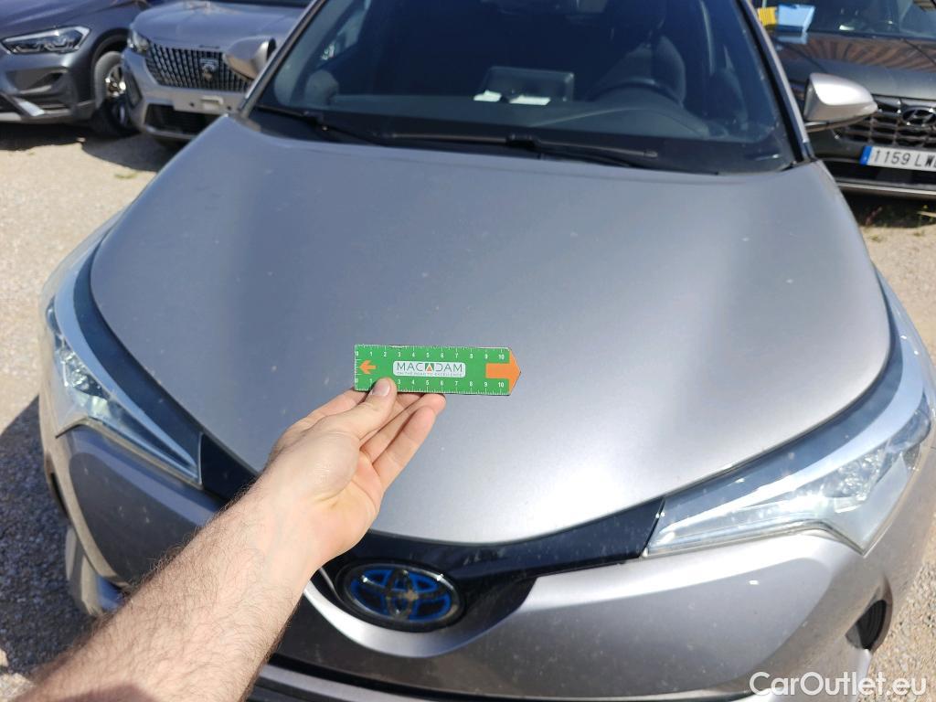  Toyota  C-HR TOYOTA  / 2016 / 5P / todoterreno 1.8 125H Advance (CX) #46