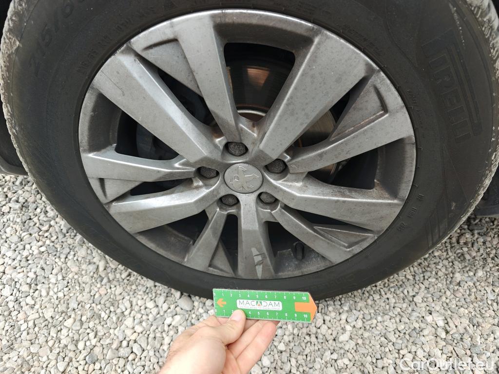  Peugeot  3008 PEUGEOT  / 2020 / 5P / todoterreno 1.5 BlueHDi 96kW (130CV) S&S Active Pack #53