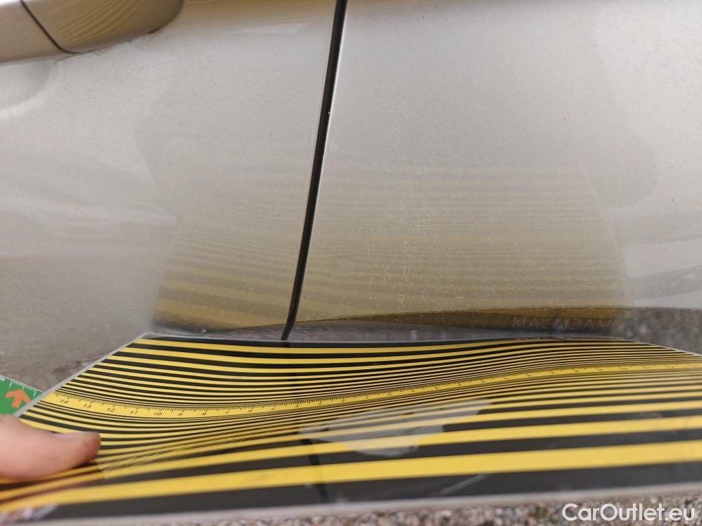  Volkswagen  Tiguan VOLKSWAGEN  / 2020 / 5P / todoterreno Life 1.5 TSI 110kW (150CV) DSG #23