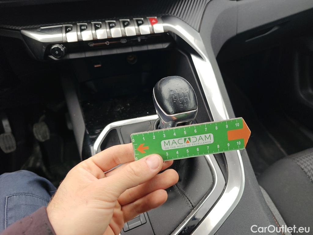  Peugeot  3008 PEUGEOT  / 2020 / 5P / todoterreno 1.5 BlueHDi 96kW (130CV) S&S Active Pack #21