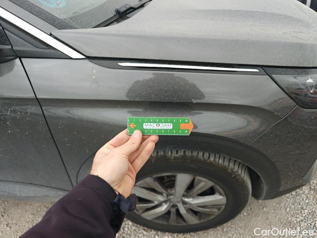  Peugeot  3008 PEUGEOT  / 2020 / 5P / todoterreno 1.5 BlueHDi 96kW (130CV) S&S Active Pack #51