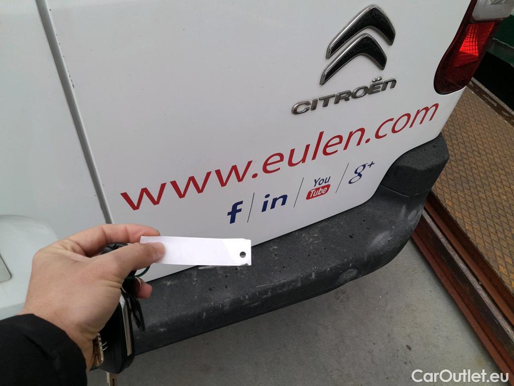  Citroen  Berlingo CITROEN  / 2018 / 3P / furgón derivado de turismo Talla M BlueHDi 100 CONTROL #10