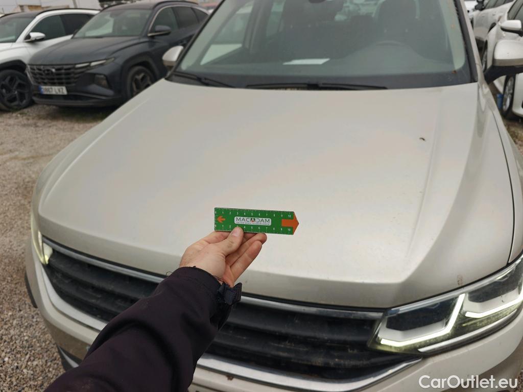  Volkswagen  Tiguan VOLKSWAGEN  / 2020 / 5P / todoterreno Life 1.5 TSI 110kW (150CV) DSG #24