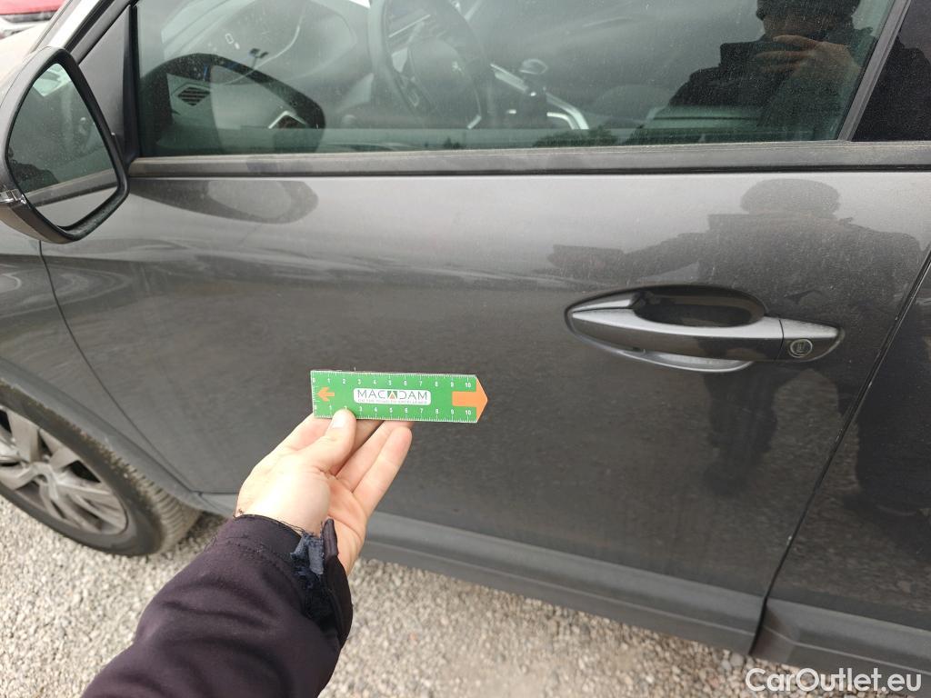  Peugeot  3008 PEUGEOT  / 2020 / 5P / todoterreno 1.5 BlueHDi 96kW (130CV) S&S Active Pack #7