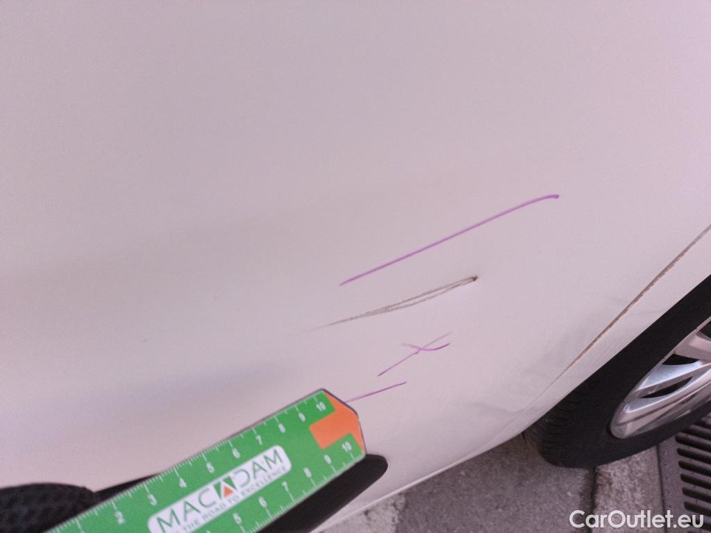  Citroen  Berlingo CITROEN  / 2018 / 5P / monovolumen compacto Talla M BlueHDi 100 S&S FEEL #12