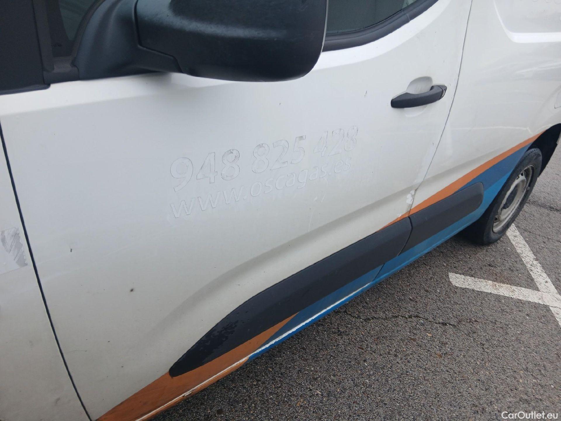  Citroen  Berlingo CITROEN  / 2018 / 3P / furgón derivado de turismo Talla M BlueHDi 73kW CONTROL #15