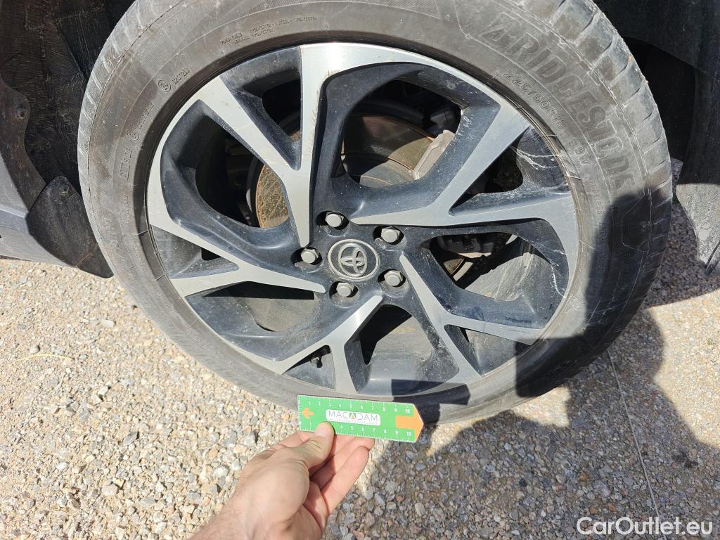  Toyota  C-HR TOYOTA  / 2016 / 5P / todoterreno 1.8 125H Advance (CX) #6