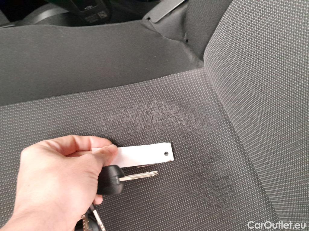  Citroen  Berlingo CITROEN  / 2018 / 3P / furgón derivado de turismo Talla M BlueHDi 100 CONTROL #31