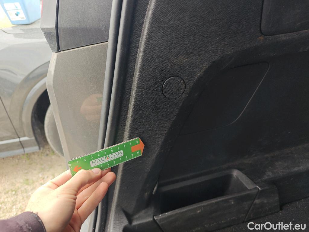  Peugeot  3008 PEUGEOT  / 2020 / 5P / todoterreno 1.5 BlueHDi 96kW (130CV) S&S Active Pack #20