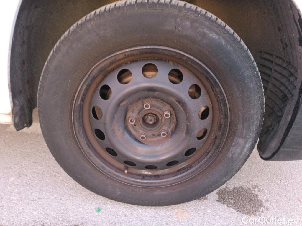  Citroen  Berlingo CITROEN  / 2018 / 5P / monovolumen compacto Talla M BlueHDi 100 S&S FEEL #41