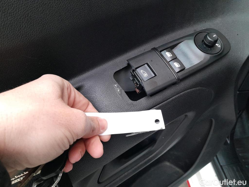  Citroen  Berlingo CITROEN  / 2018 / 3P / furgón derivado de turismo Talla M BlueHDi 100 CONTROL #27