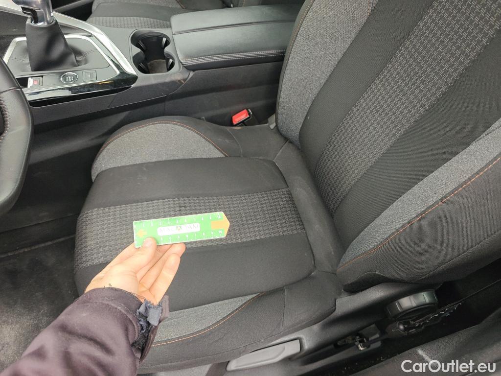  Peugeot  3008 PEUGEOT  / 2020 / 5P / todoterreno 1.5 BlueHDi 96kW (130CV) S&S Active Pack #57