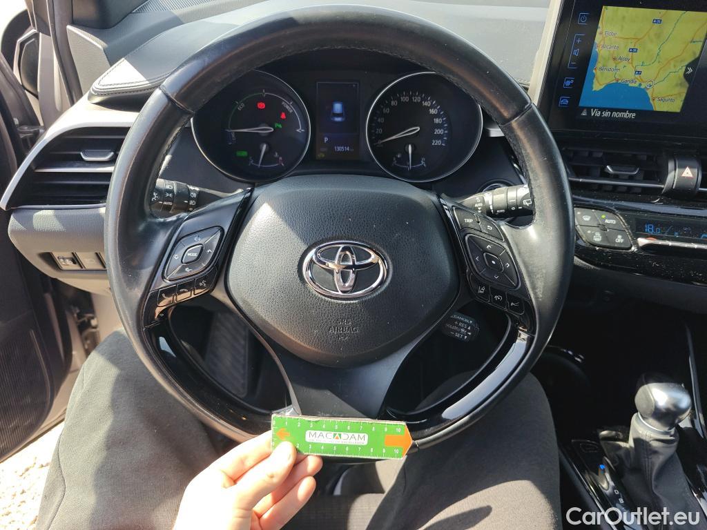  Toyota  C-HR TOYOTA  / 2016 / 5P / todoterreno 1.8 125H Advance (CX) #35