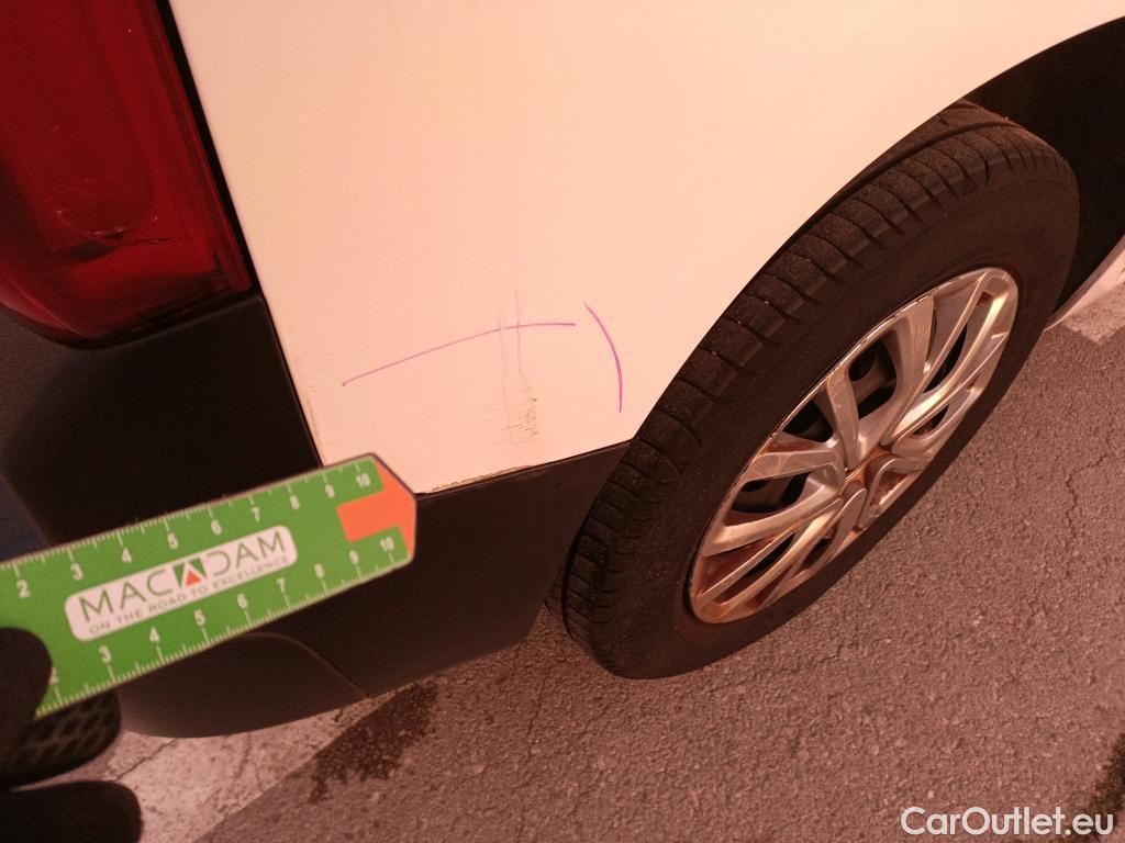  Citroen  Berlingo CITROEN  / 2018 / 5P / monovolumen compacto Talla M BlueHDi 100 S&S FEEL #5