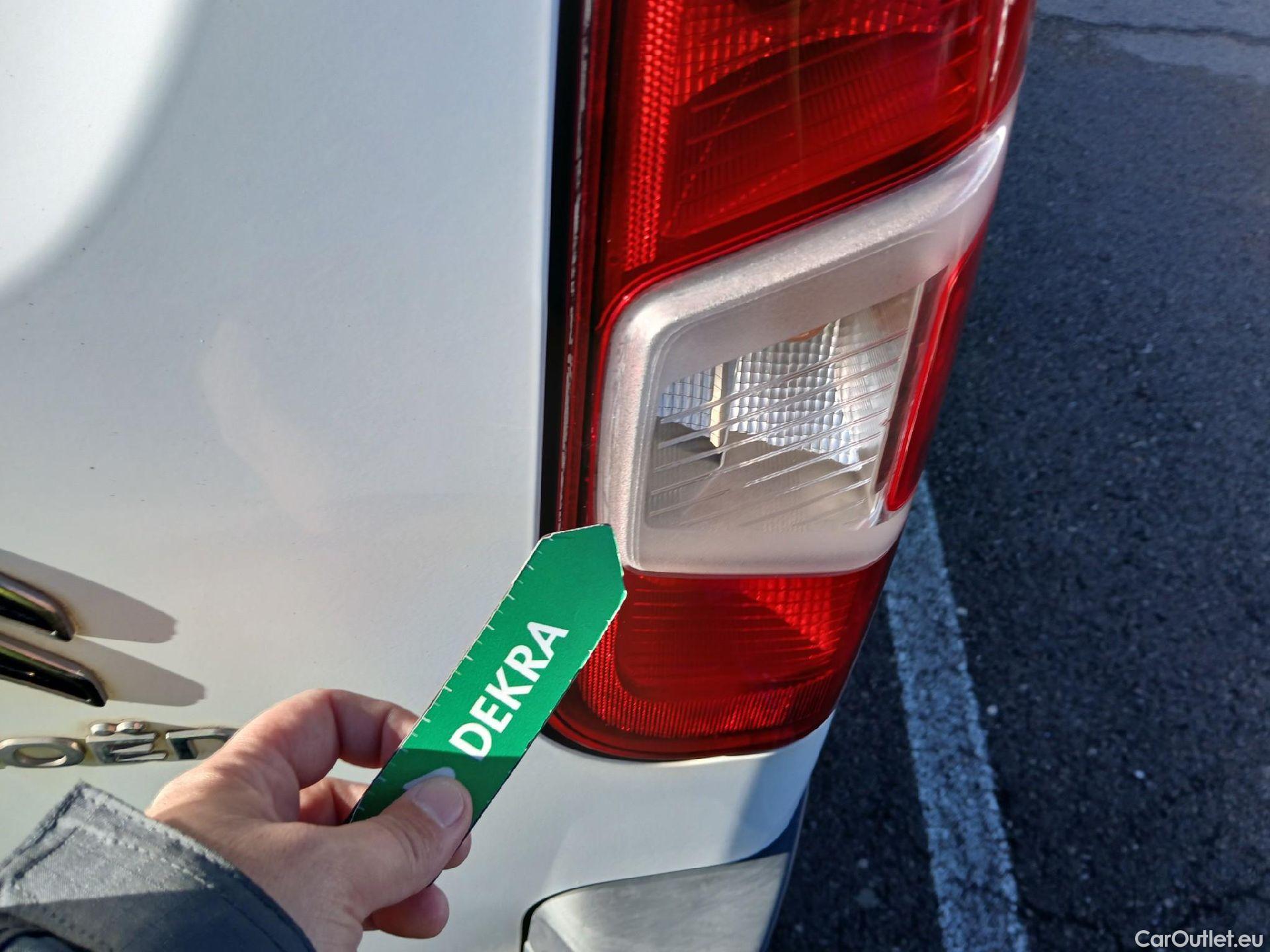  Citroen  Berlingo CITROEN  / 2018 / 4P / monovolumen compacto Talla M BlueHDi 100 LIVE #39