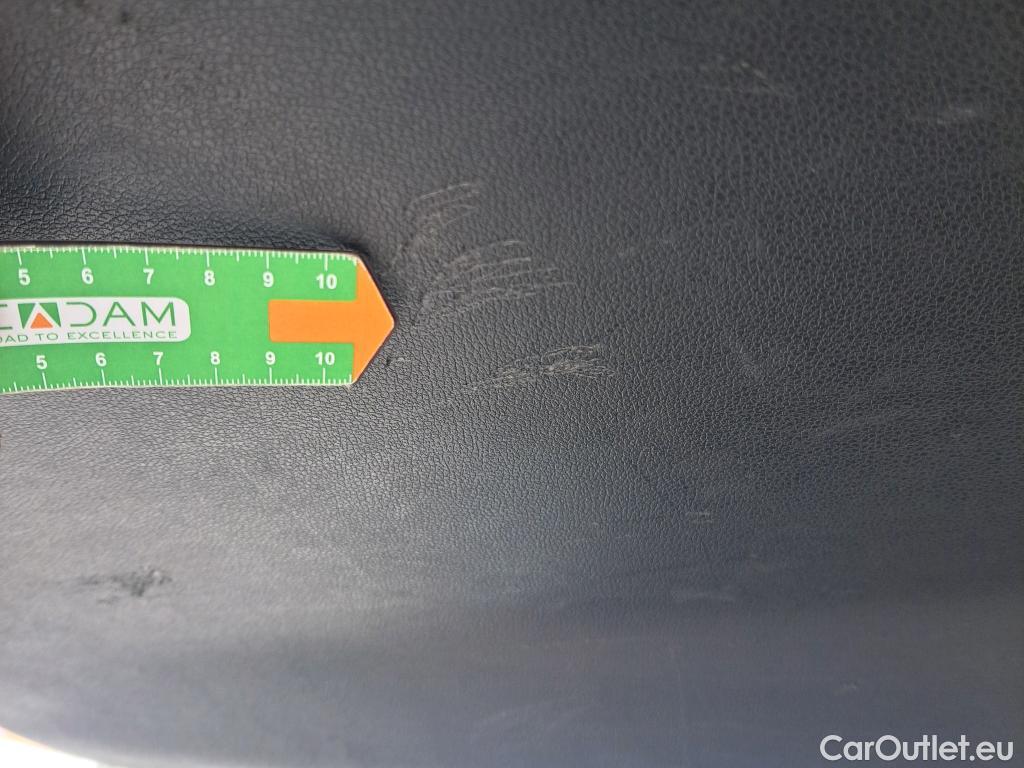  Citroen  Berlingo CITROEN  / 2018 / 5P / monovolumen compacto Talla M BlueHDi 100 S&S FEEL #47