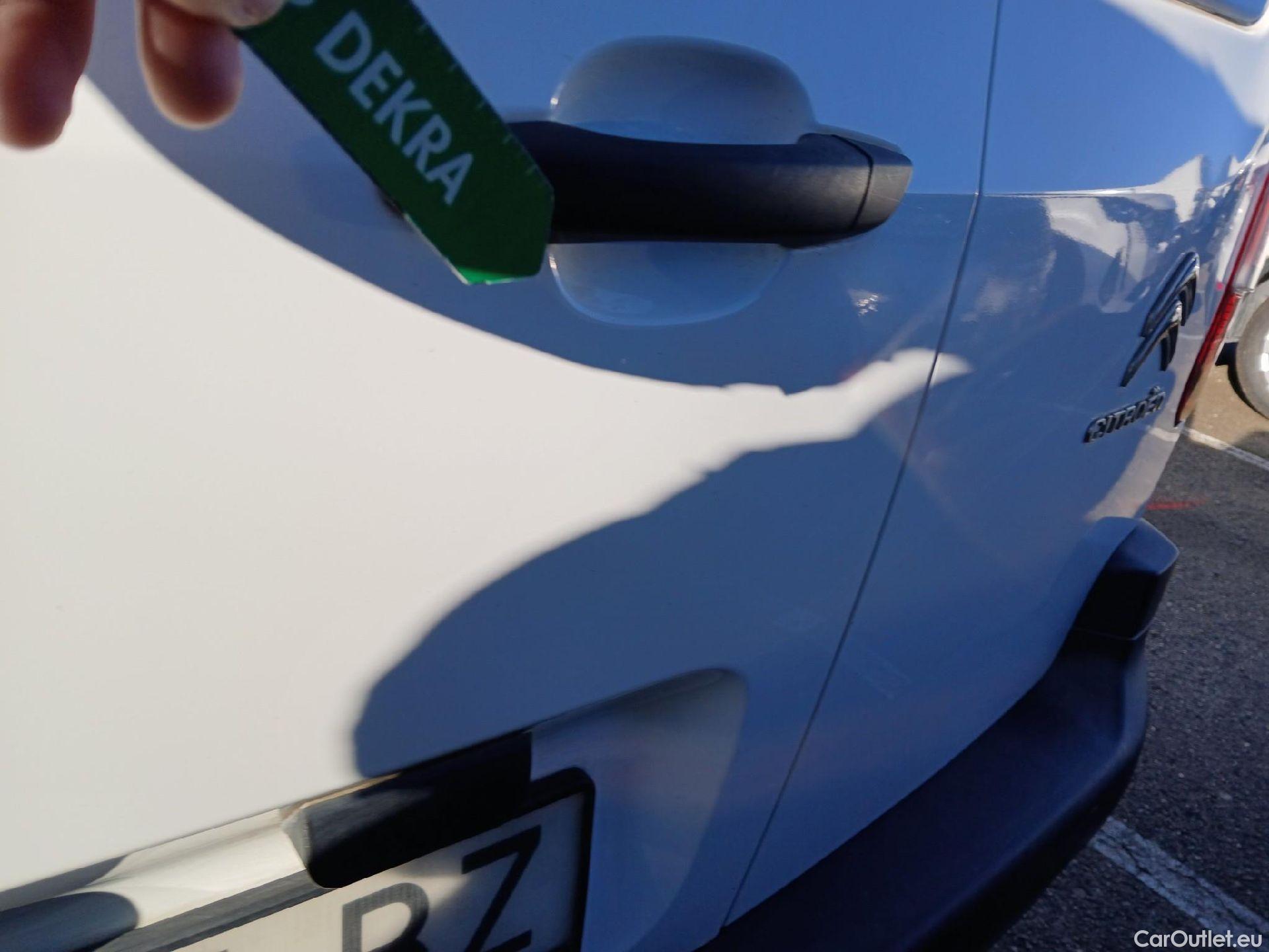  Citroen  Berlingo CITROEN  / 2018 / 4P / monovolumen compacto Talla M BlueHDi 100 LIVE #33