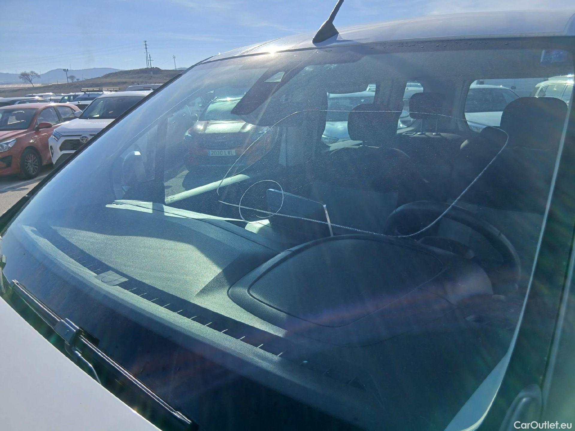  Citroen  Berlingo CITROEN  / 2018 / 5P / monovolumen compacto Talla M BlueHDi 100 S&S FEEL #8