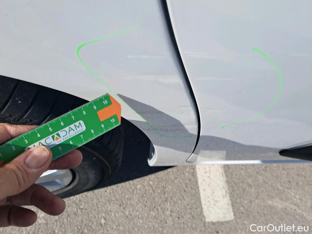  Citroen  Berlingo CITROEN  / 2018 / 5P / monovolumen compacto Talla M BlueHDi 100 S&S FEEL #12