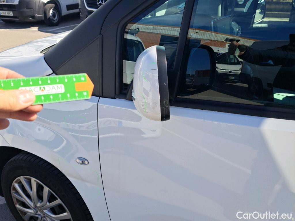  Citroen  Berlingo CITROEN  / 2018 / 5P / monovolumen compacto Talla M BlueHDi 100 S&S FEEL #65