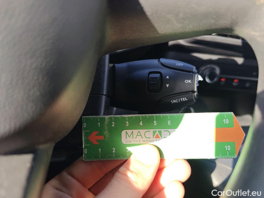  Citroen  Berlingo CITROEN  / 2018 / 3P / furgón derivado de turismo Talla M PureTech 110 CONTROL #16