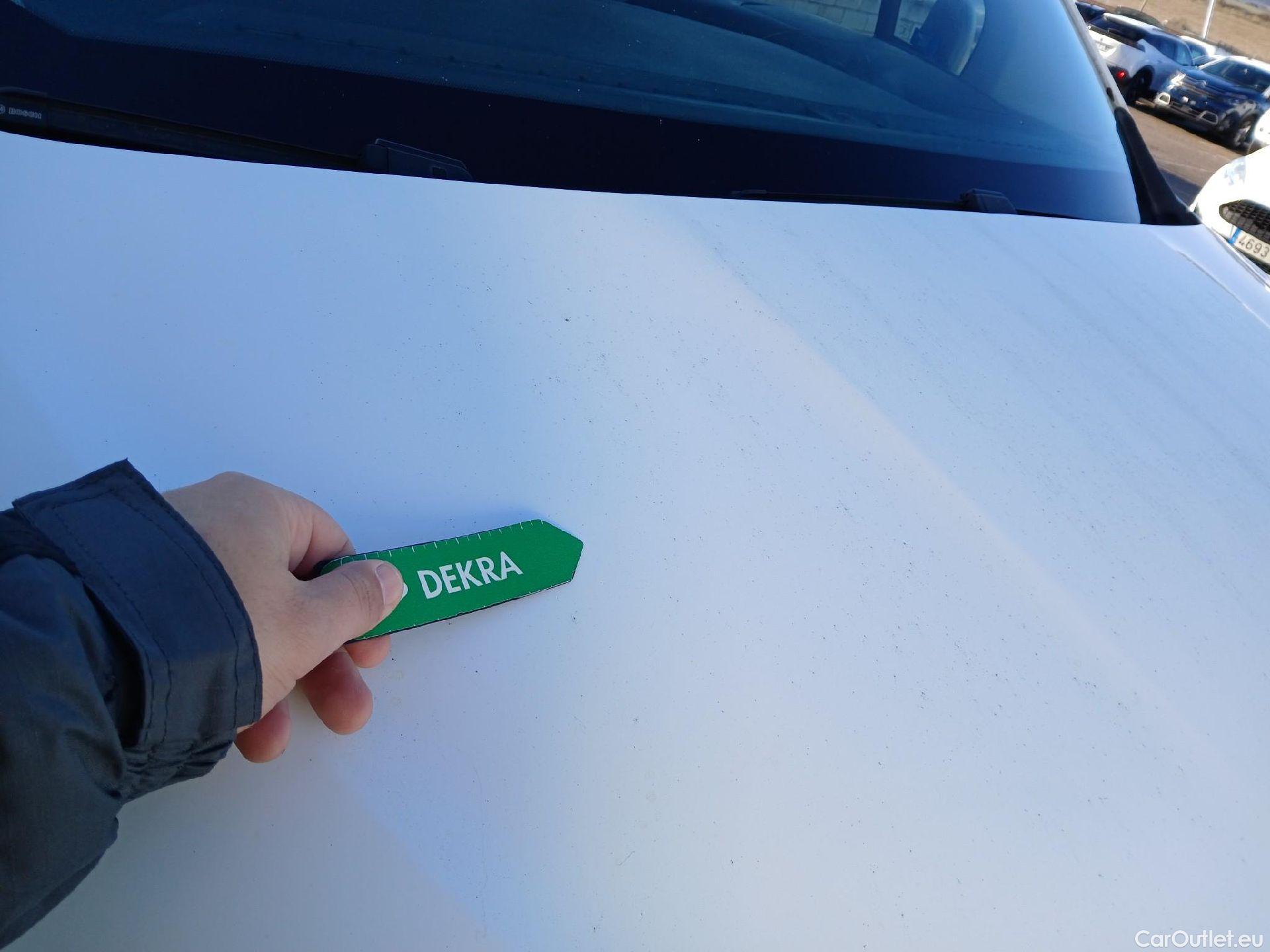  Citroen  Berlingo CITROEN  / 2018 / 4P / monovolumen compacto Talla M BlueHDi 100 LIVE #19