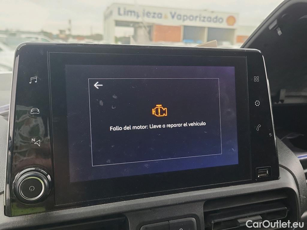  Citroen  Berlingo CITROEN  / 2018 / 3P / furgón derivado de turismo Talla M BlueHDi 100 CONTROL #40