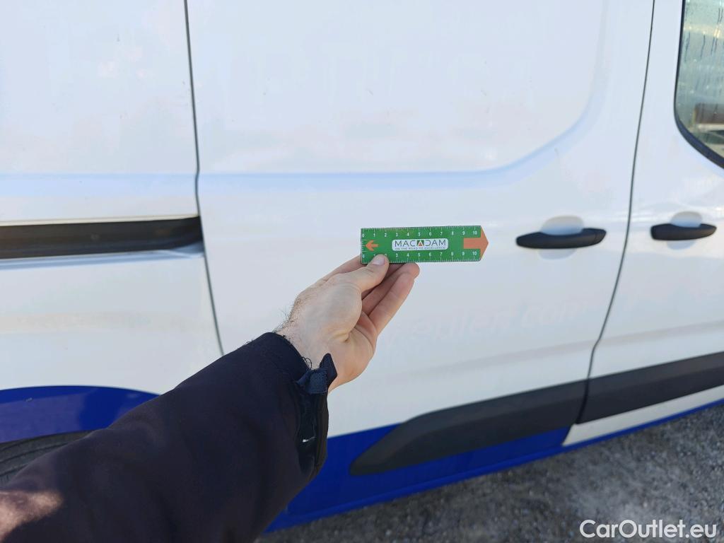  Citroen  Berlingo CITROEN  / 2018 / 3P / furgón derivado de turismo Talla M PureTech 110 CONTROL #38