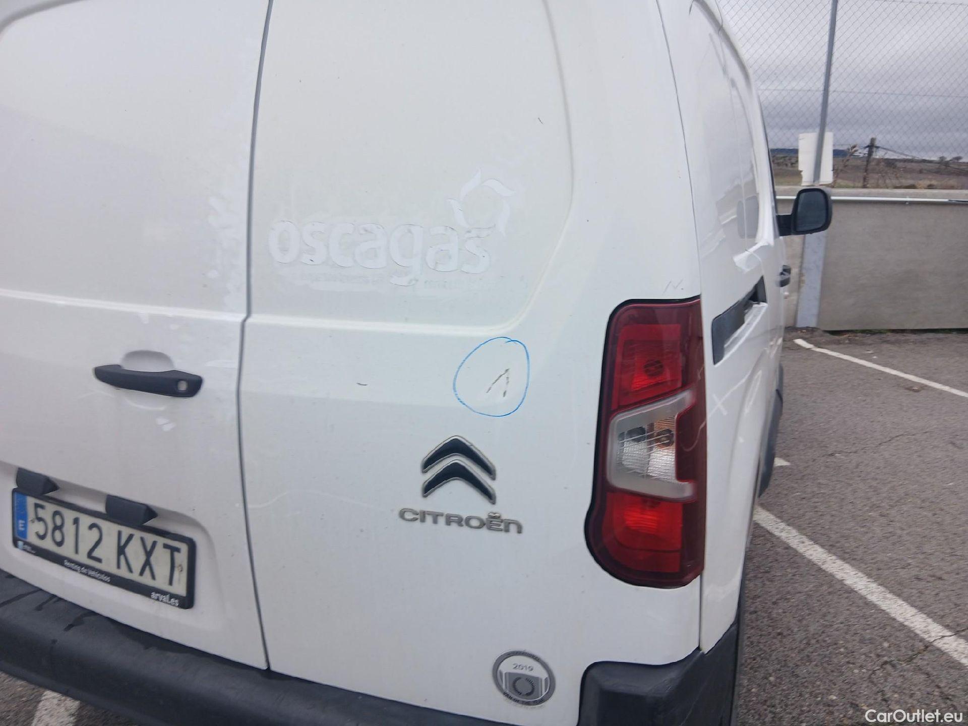  Citroen  Berlingo CITROEN  / 2018 / 3P / furgón derivado de turismo Talla M BlueHDi 73kW CONTROL #25